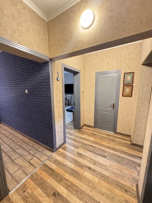 Срочно продаётся своя 3х комнатная квартира на Дархане