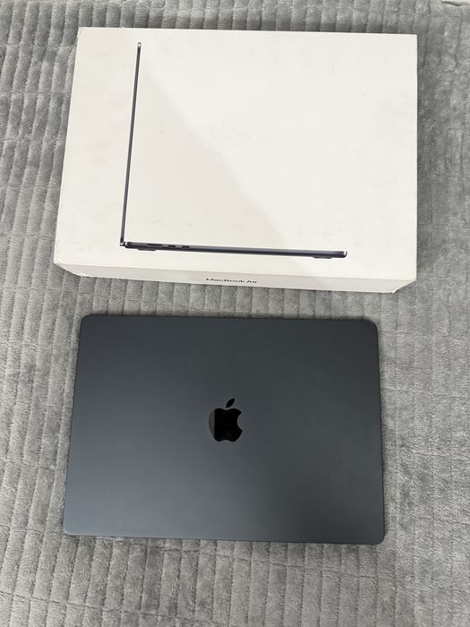 Macbook air M3 в идеальном состоянии