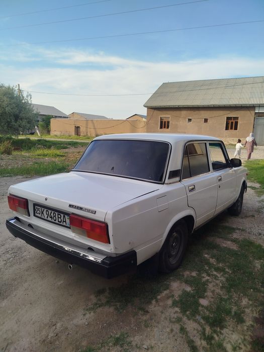 Vaz 2107  Sotiladi