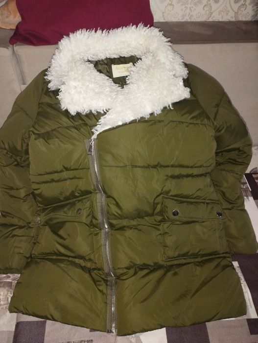 Продам зимнюю  куртку