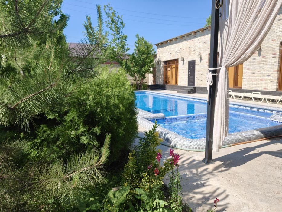 Yengi Dacha oilaviy 15x5 basseyn