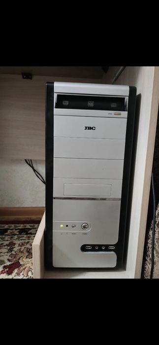 Продаю компьютер