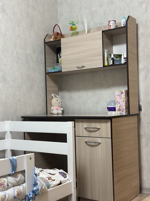 Компьютерный стол