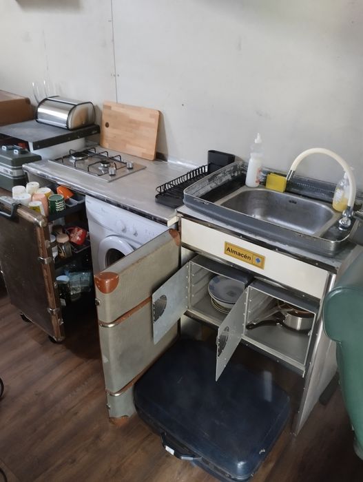 Продава се Хотел в София, Славия - 35 кв.м за 858 €/кв.м - Снимка #11