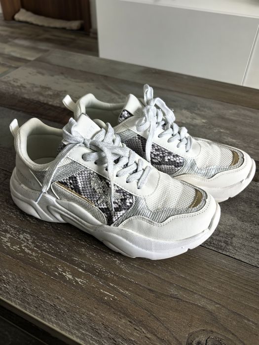 Дамски маратонки