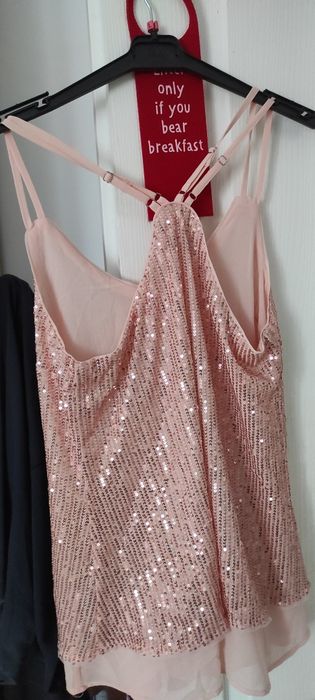 Top din paiete, nou,