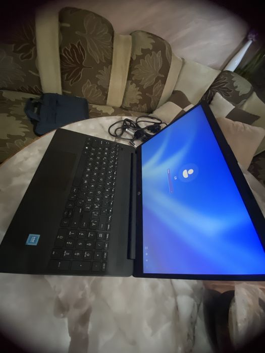 Чисто нов лаптоп hp