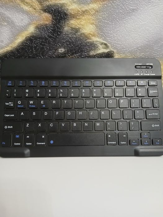 Клавиатура для телефона или планшета