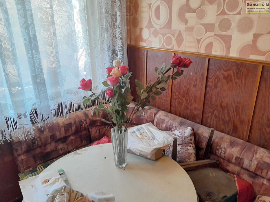 Продава се Двустаен апартамент в Монтана, Широк център - 60 кв.м за 1233 €/кв.м - Снимка #2