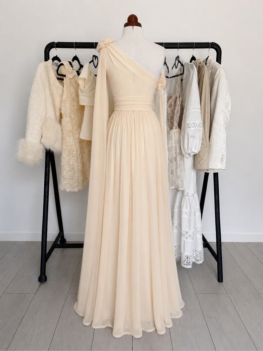 Rochie lunga, eleganta