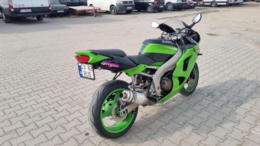 Kawasaki ZX6R 600
