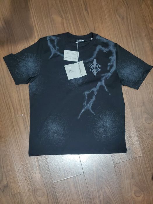 Tricouri Balenciaga