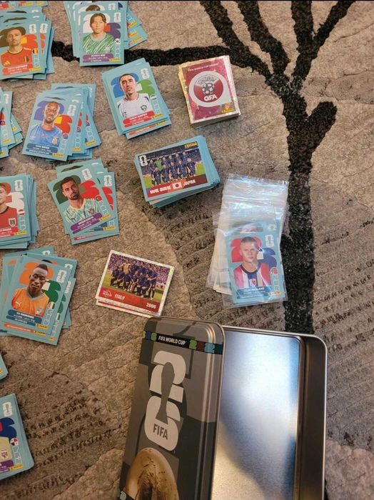 Panini World Cup 2026 Stickers - peste 700 dubluri