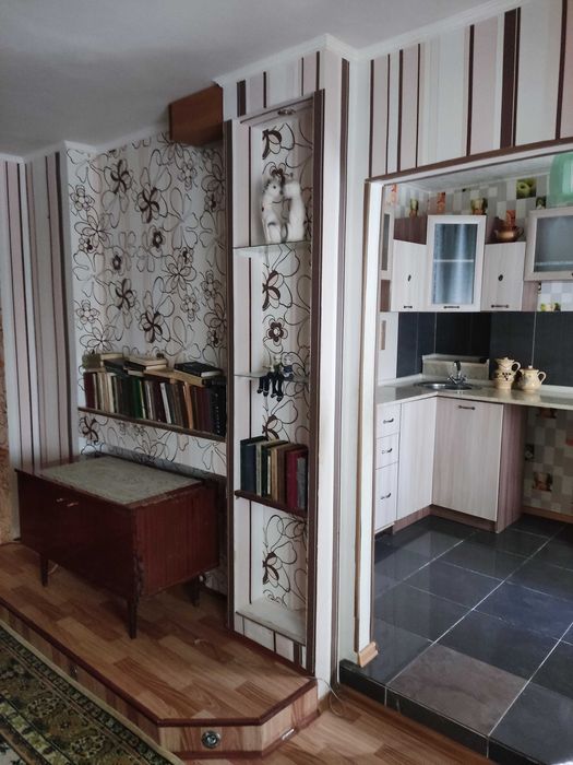 Продам двухкомнатную квартиру