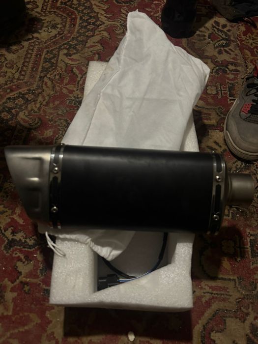 Akrapovic на мотоцикл