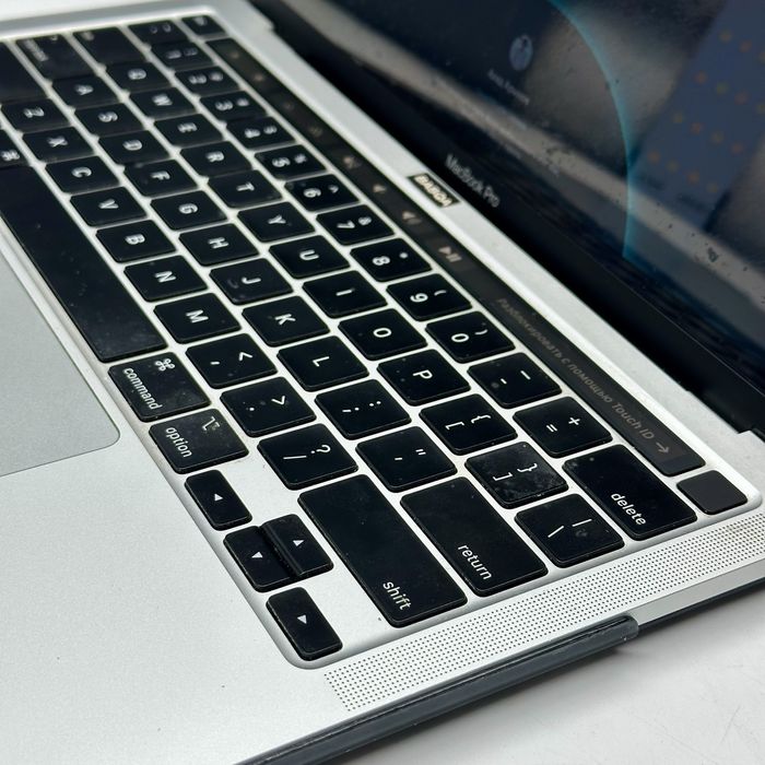 MacBook Pro 13” M1 | 8GB RAM | 512GB SSD | Touch Bar