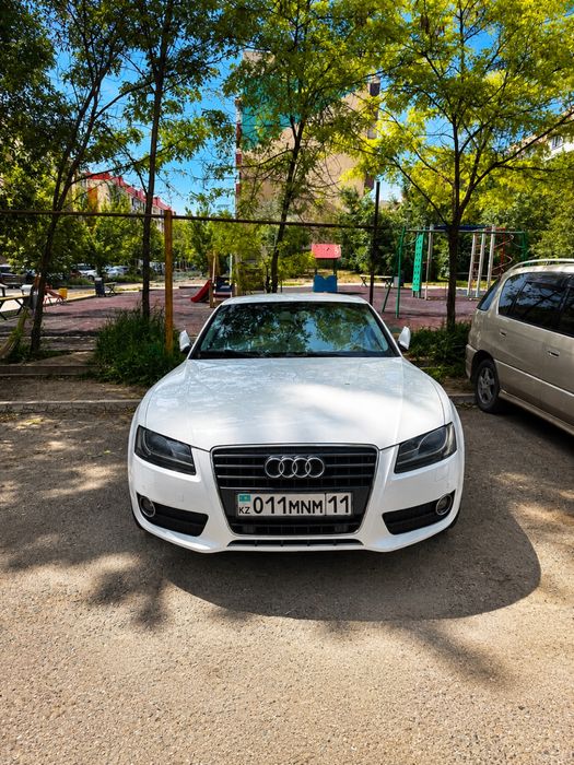 Audi A5 Coupe 2011г