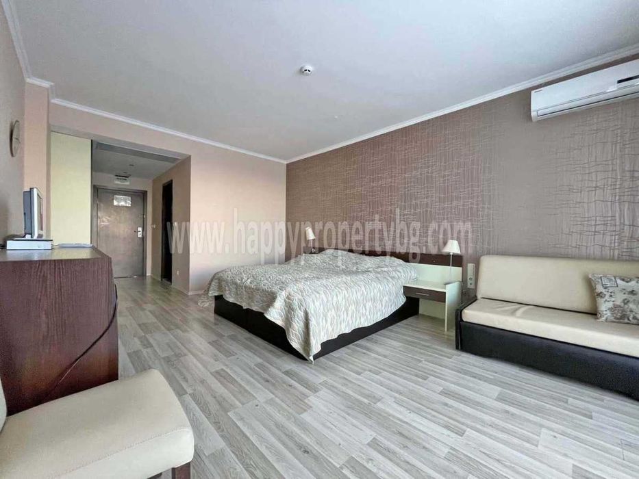 Продава се Двустаен апартамент в Свети Влас - 90 кв.м за 966 €/кв.м - Снимка #4