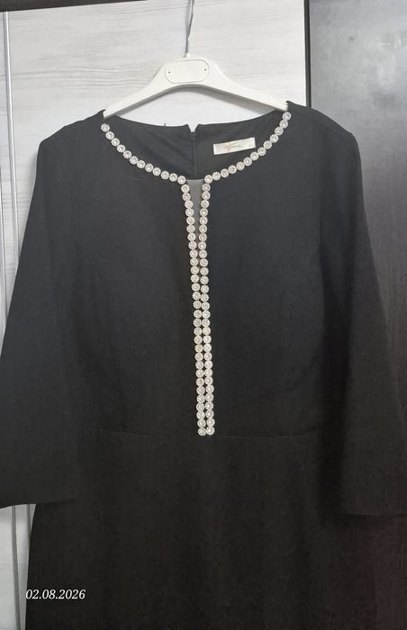 Rochie neagra nr.48 cu stras si franjuri