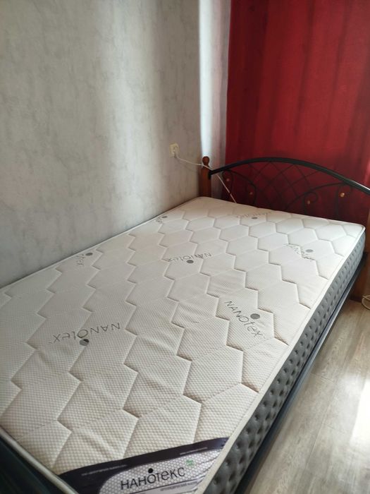 Кровать+ ортопедический матрас продам