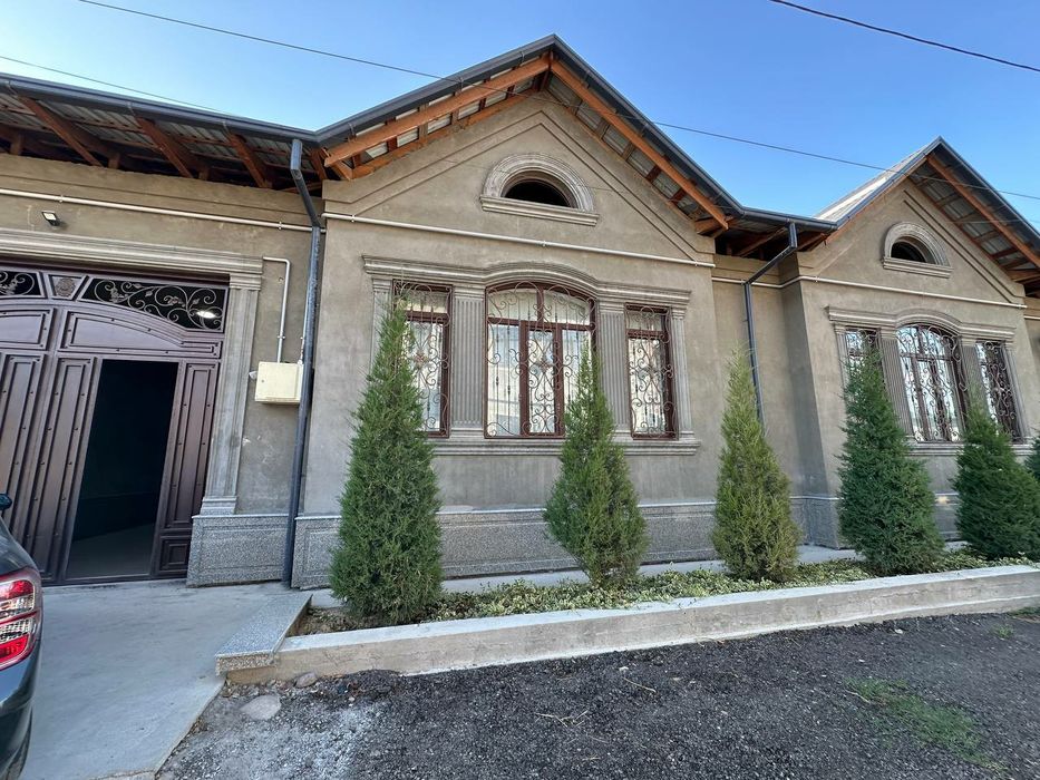 Бетонка New Arbat нинг рупараси 6 сот 5 хона