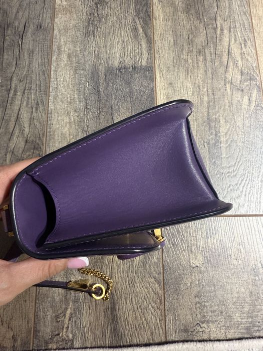 Продам оригинал сумку Valentino