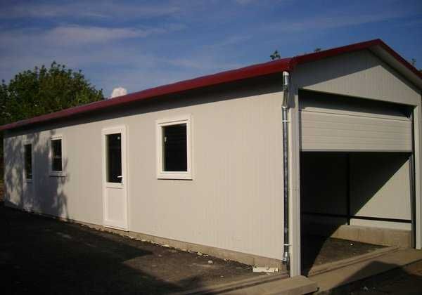 Casa Modulara, Garaje Auto si Containere stil birou din structura metalica si panou sandwich termoizolant