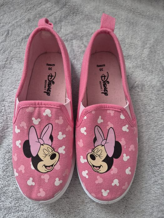 Чисто нови на Дисни