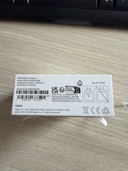 Casti Apple Airpods 4 noi