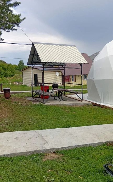 Сдаём домики на Бухтарминском водохранилище