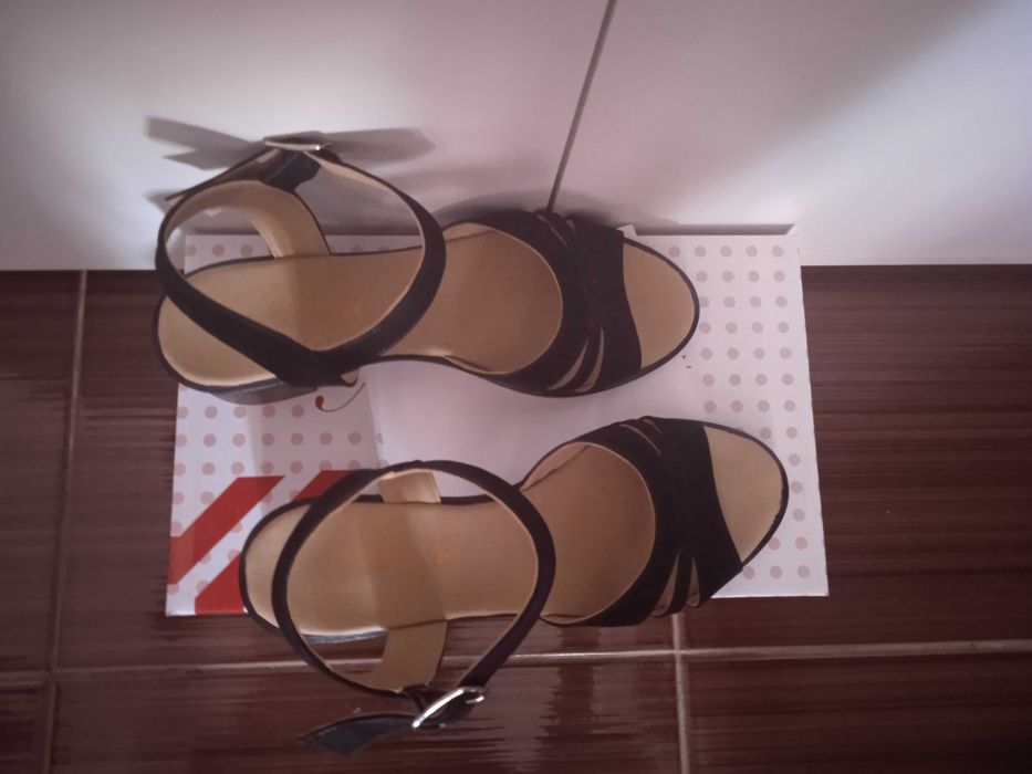 Sandale de damă, din piele, mărimea 37-38