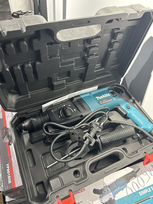 Пчелки, пила фирмы Devalt, Bosh, Ураган