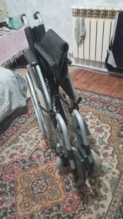 Продается инвалидная коляска