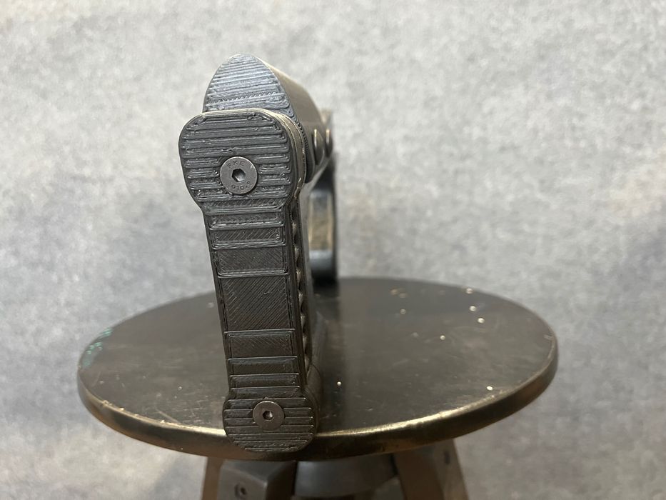 Приклад за фрезована цевна кутия SLR AK платформа