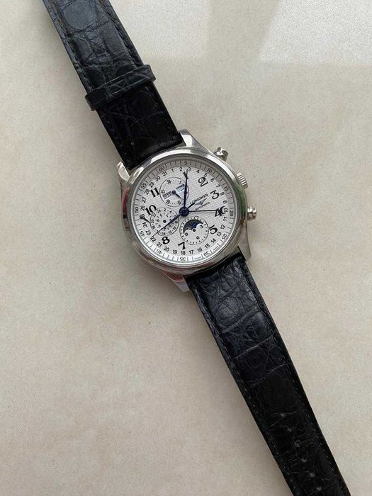 Наручные часы LONGINES