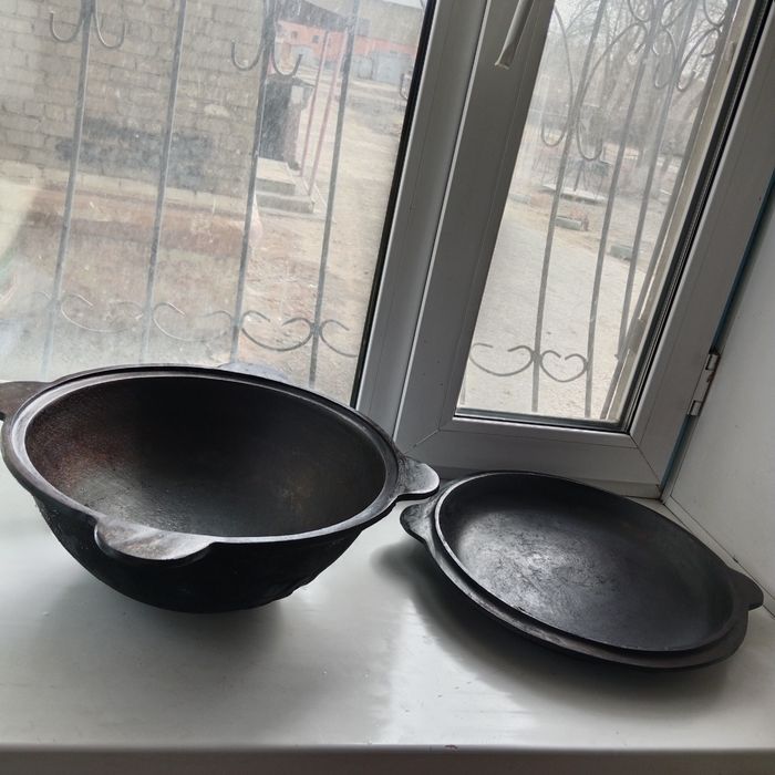 Казан чугунный узбекский