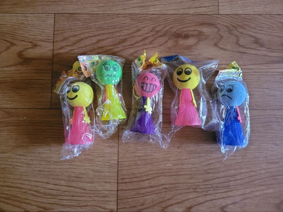 Игрушки прыгающие Смайлики