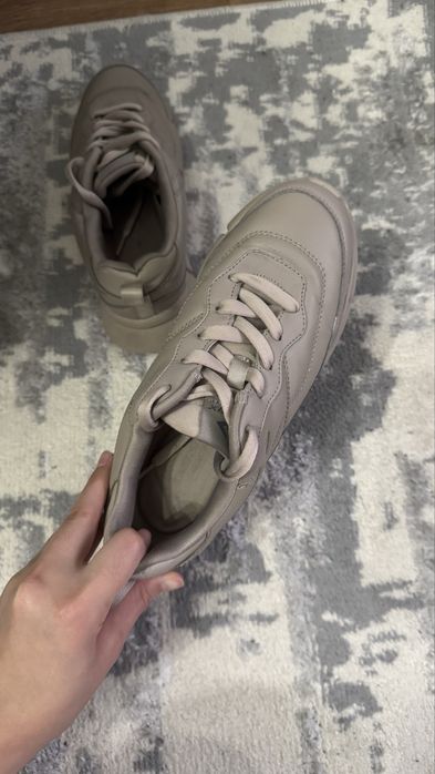 Продам кроссовки от Demix