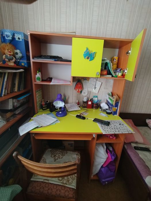 Стол для работы и учебы