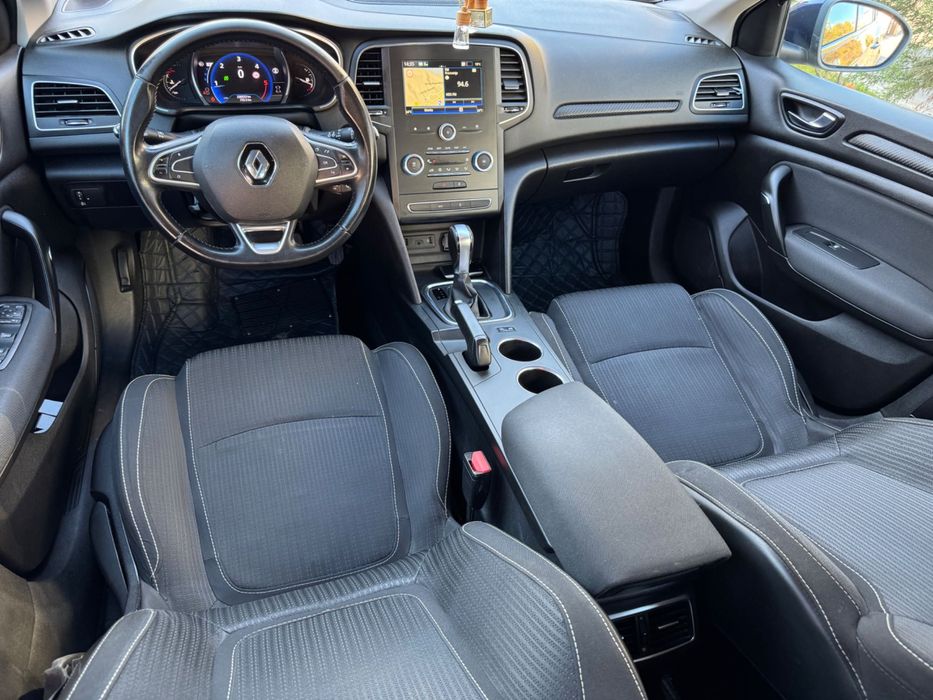 Renault Megane~Automată ~Navigație~Line Assist