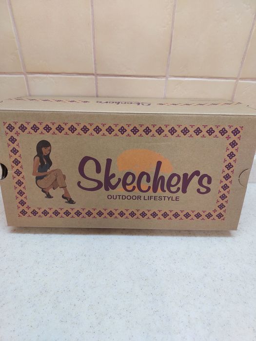Босоножки на лето SKECHERS