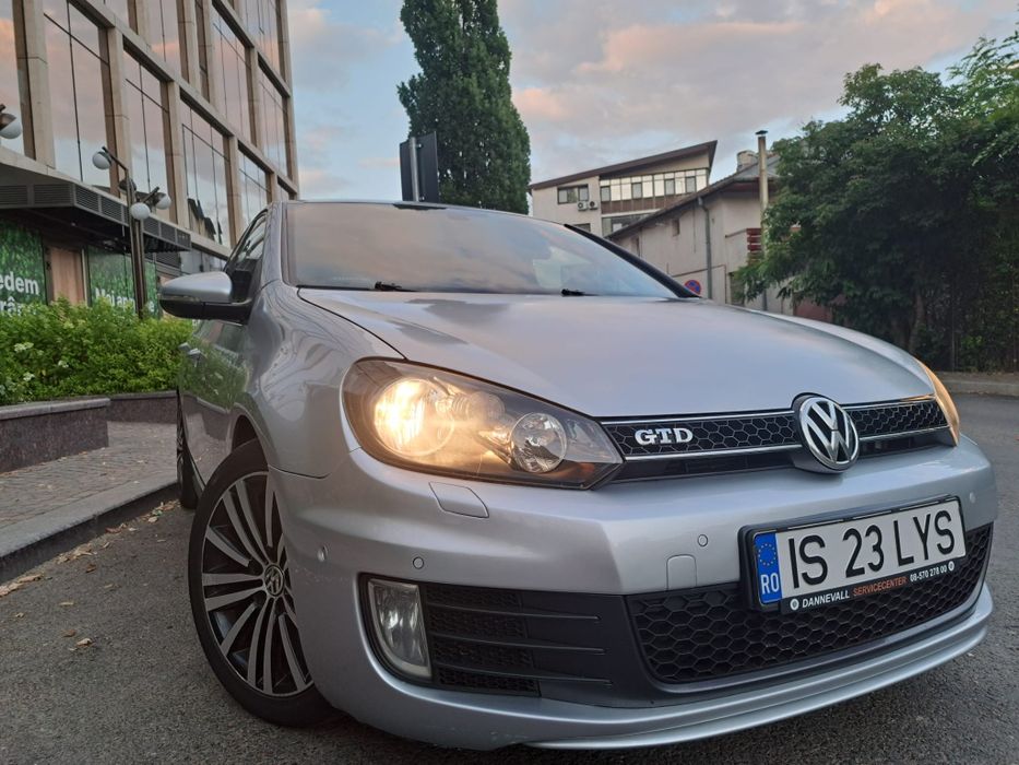 VOLKSWAGEN Golf 2011 — imagine 2