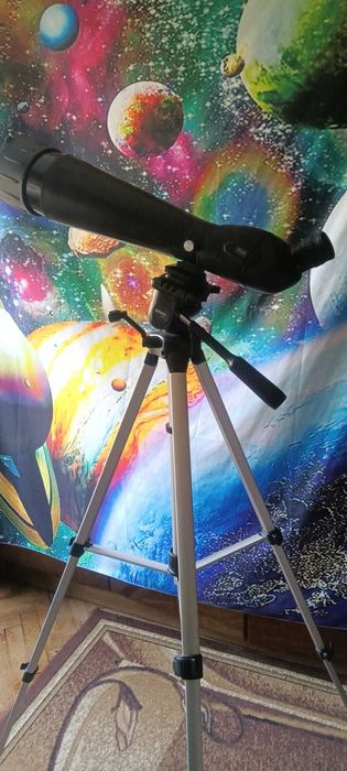 Топ далекоглед телескоп -рефрактор