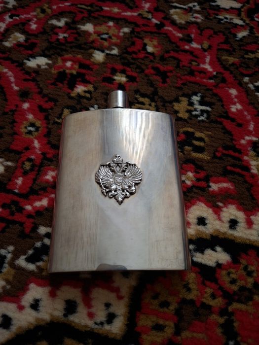 Фляга Faberge "Романовы"