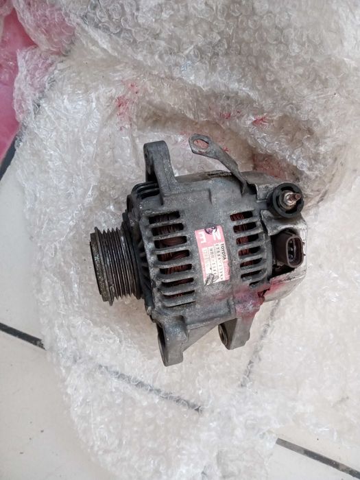 Vand Alternator Toyota