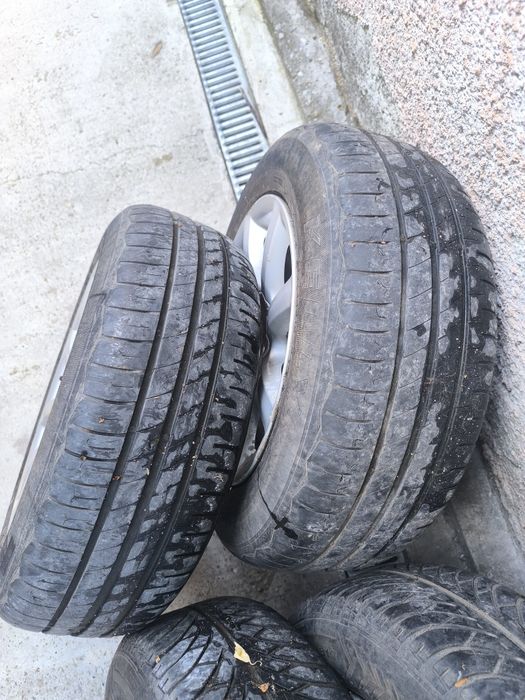 Jante aliaj R15 195/65 cu cauciucuri Golf 5 Passat B6 Touran  Passat B5