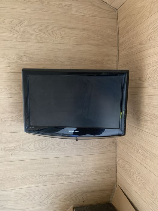 Телевизор самсунг
