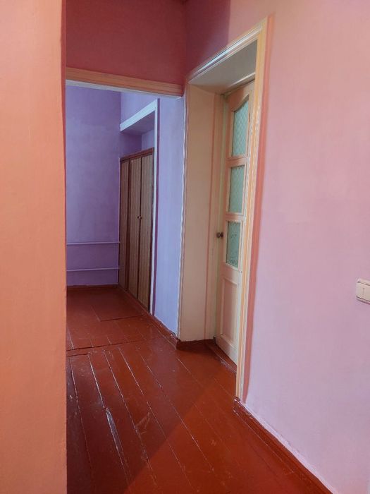 Продаётся 3хкомнатная квартира с высокими потолками