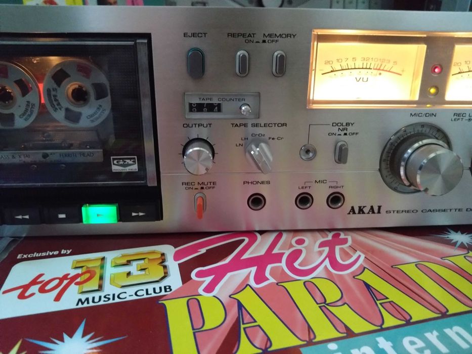 AKAI GXC-715D  2-head 2-motor Argintiu cassette deck