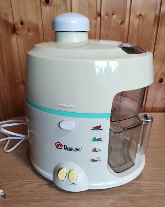 Storcător fructe / Gyümölcs szorító